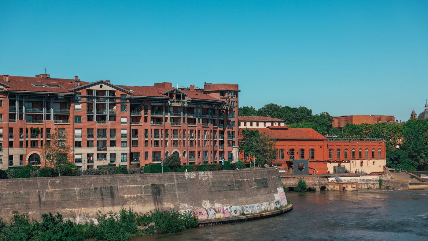 Bâti toulousain en brique